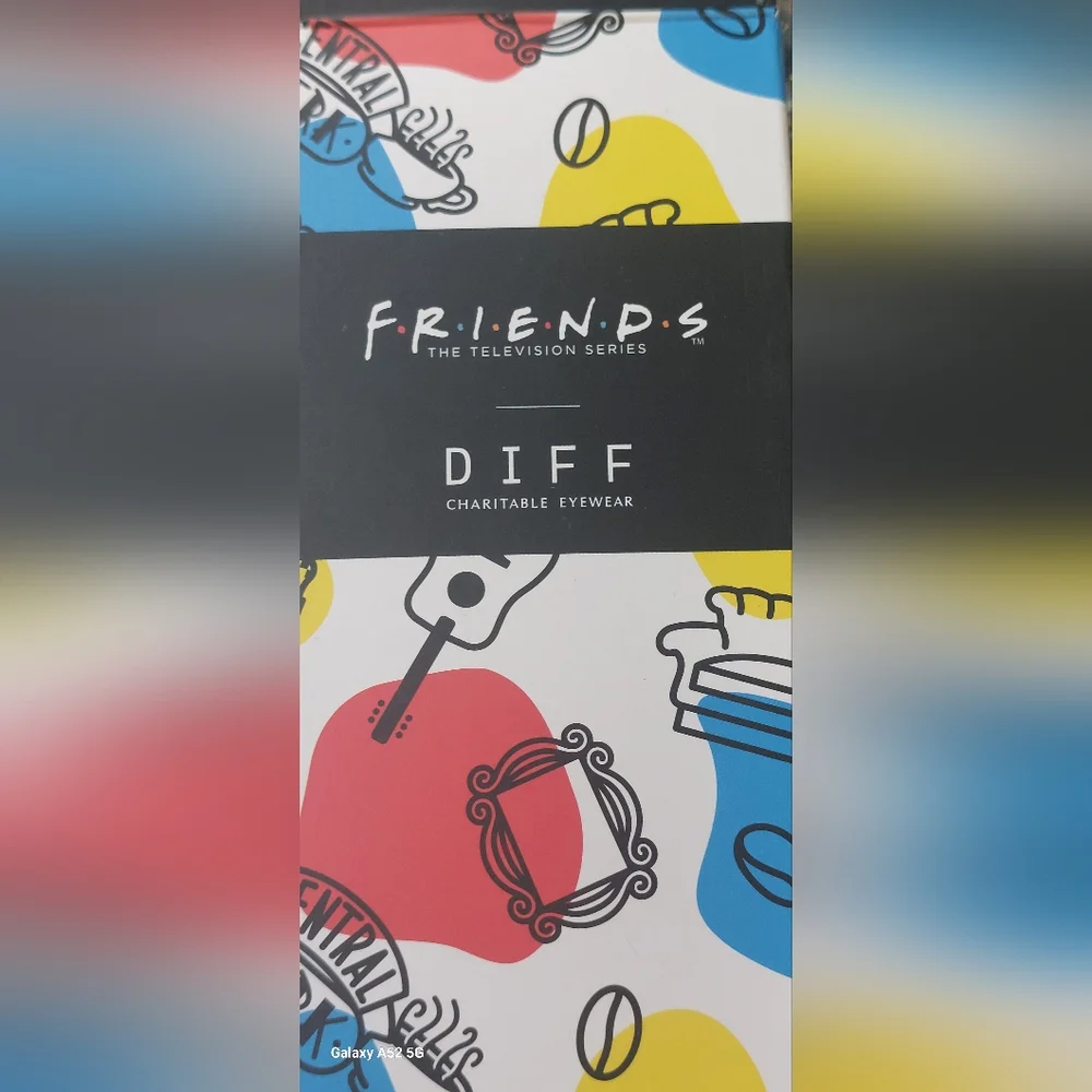 Friends x Diff • Ross Sunglasses (Unisex) *NIB*